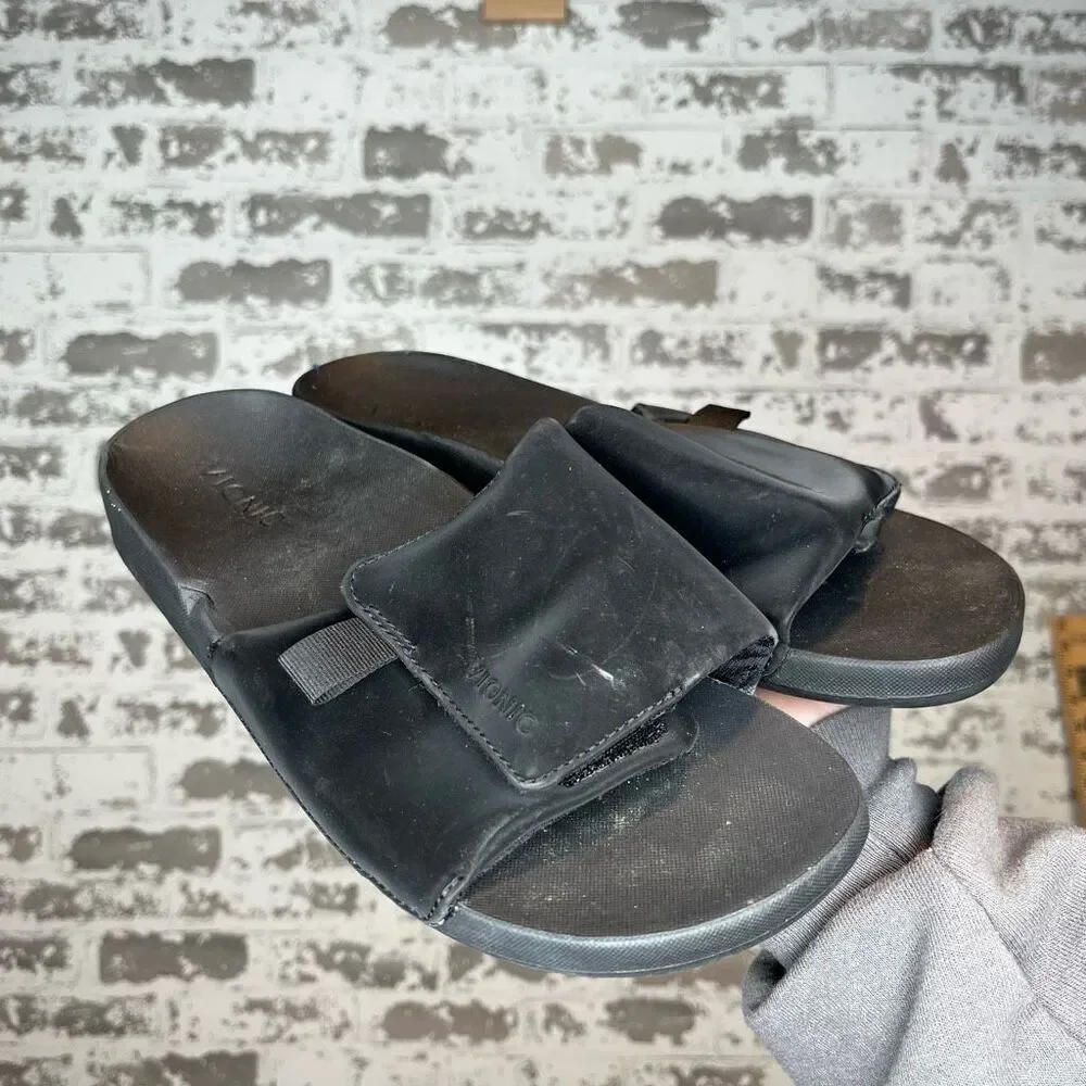 Vionic | black slip on flats